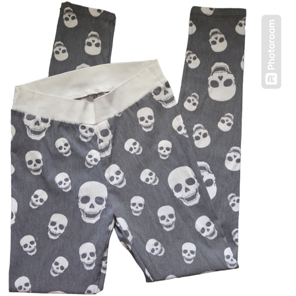 Skull Print Jegging Pants